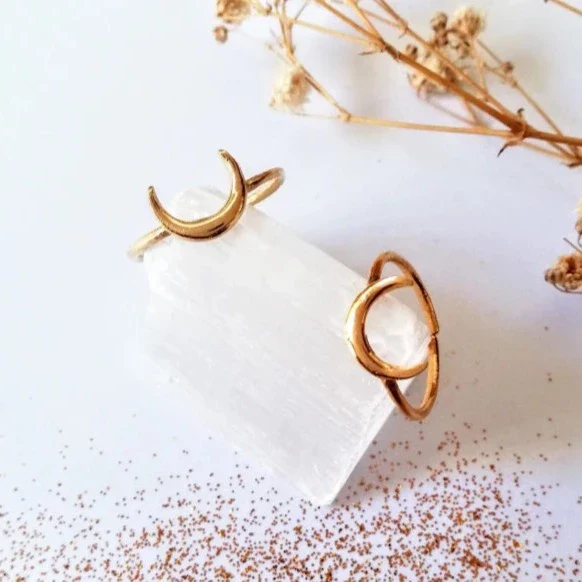 Bague dorée avec lune - Renaître - Image 7