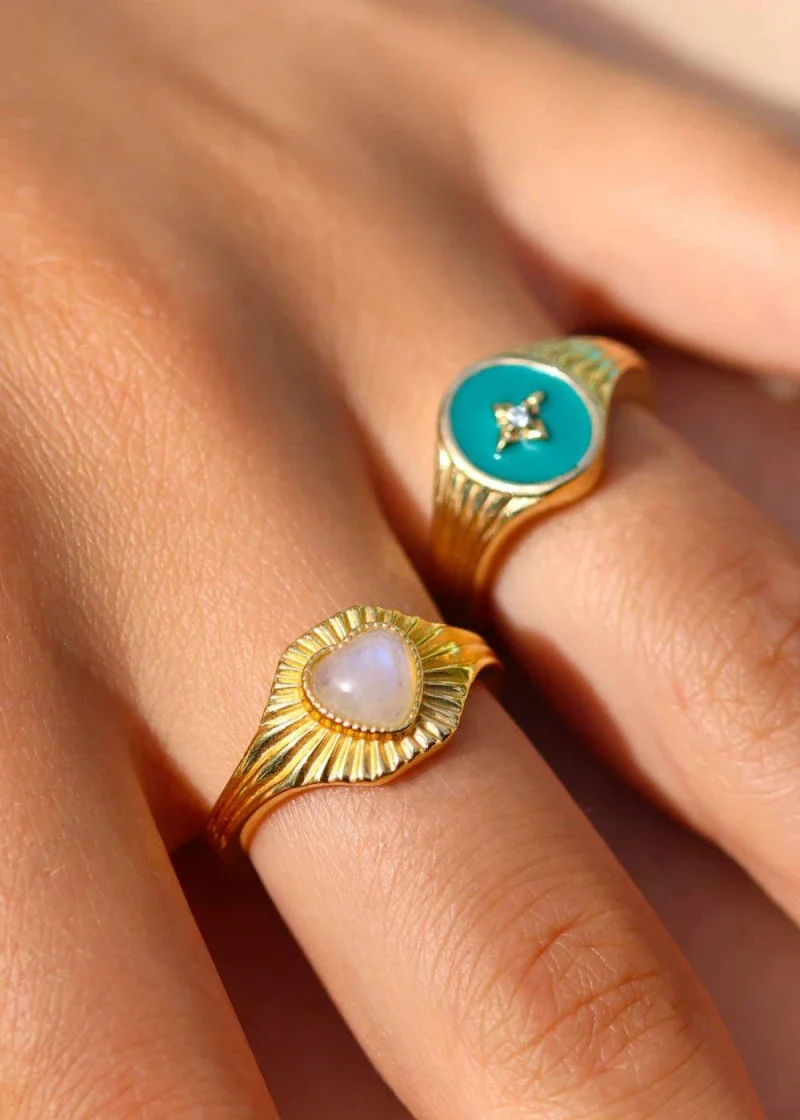 Bague plaqué or Pierre de lune en forme de cœur I Lucette - Image 4