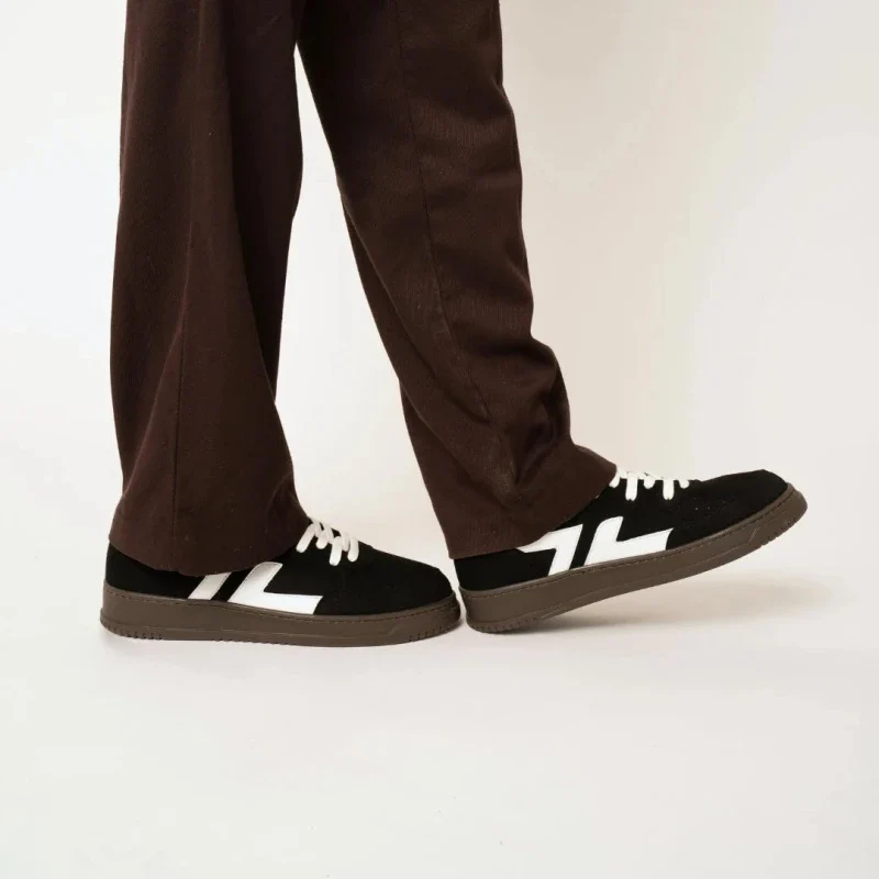 Baskets véganes suède Noir et semelle noire - Bêta B3 - Image 12