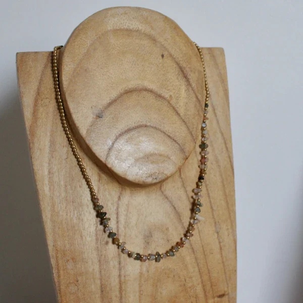 Collier en pierres - Emilie - Image 4