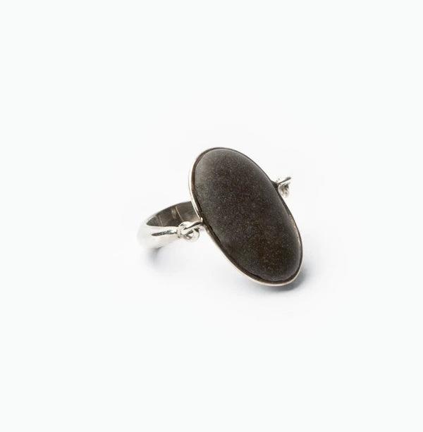 Grande bague en argent galet noir - Trouble - Image 4