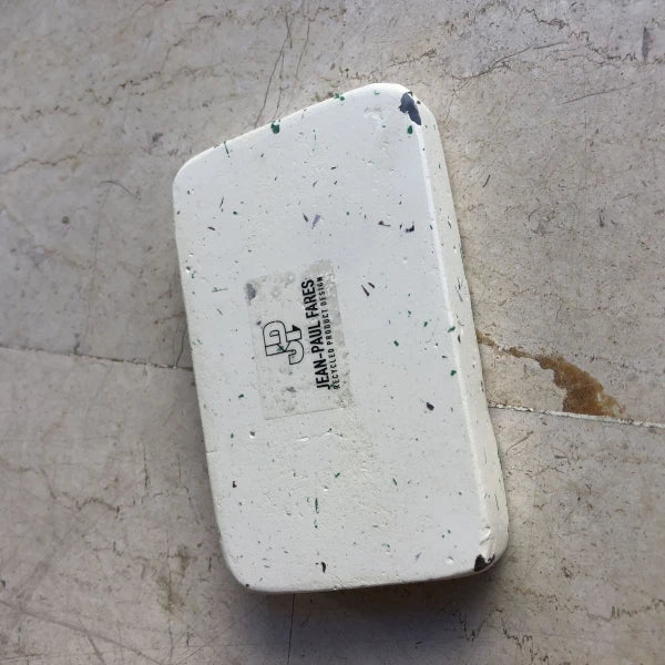 Porte savon fait-main en béton et plastique recyclé I Plusieurs coloris - Image 6