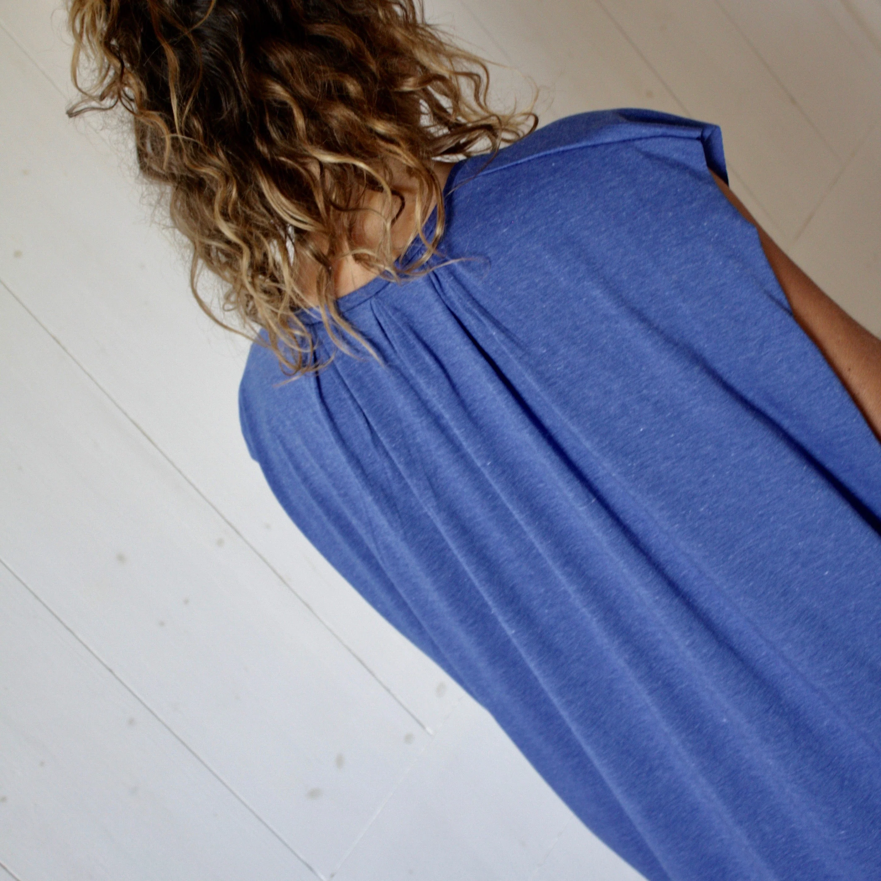 Robe longue plissée Femme I 3 Coloris - Image 7