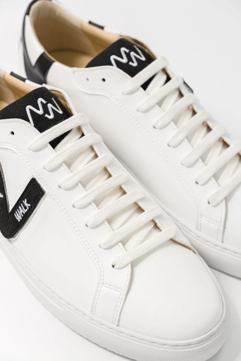 Baskets véganes à messages unisexes Wild Walker - Noir - Image 11